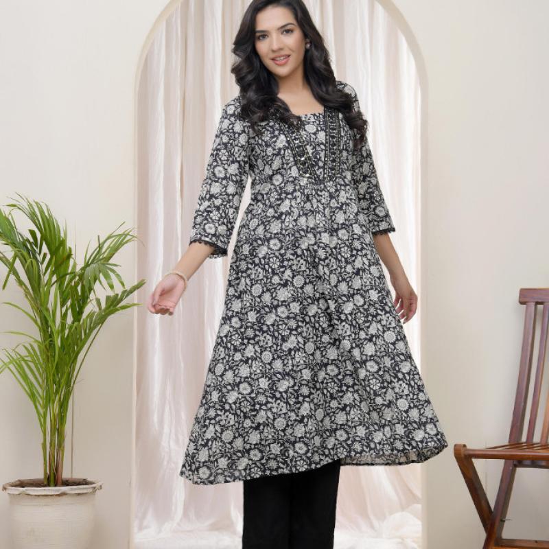 VAASVA - Vaasva Black Floral Cotton Printed Gathered Kurti