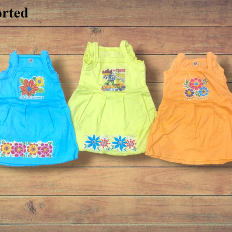 Aaron - Assorted 15 Pieces Of Cotton Hosiery Frock Set For Girls